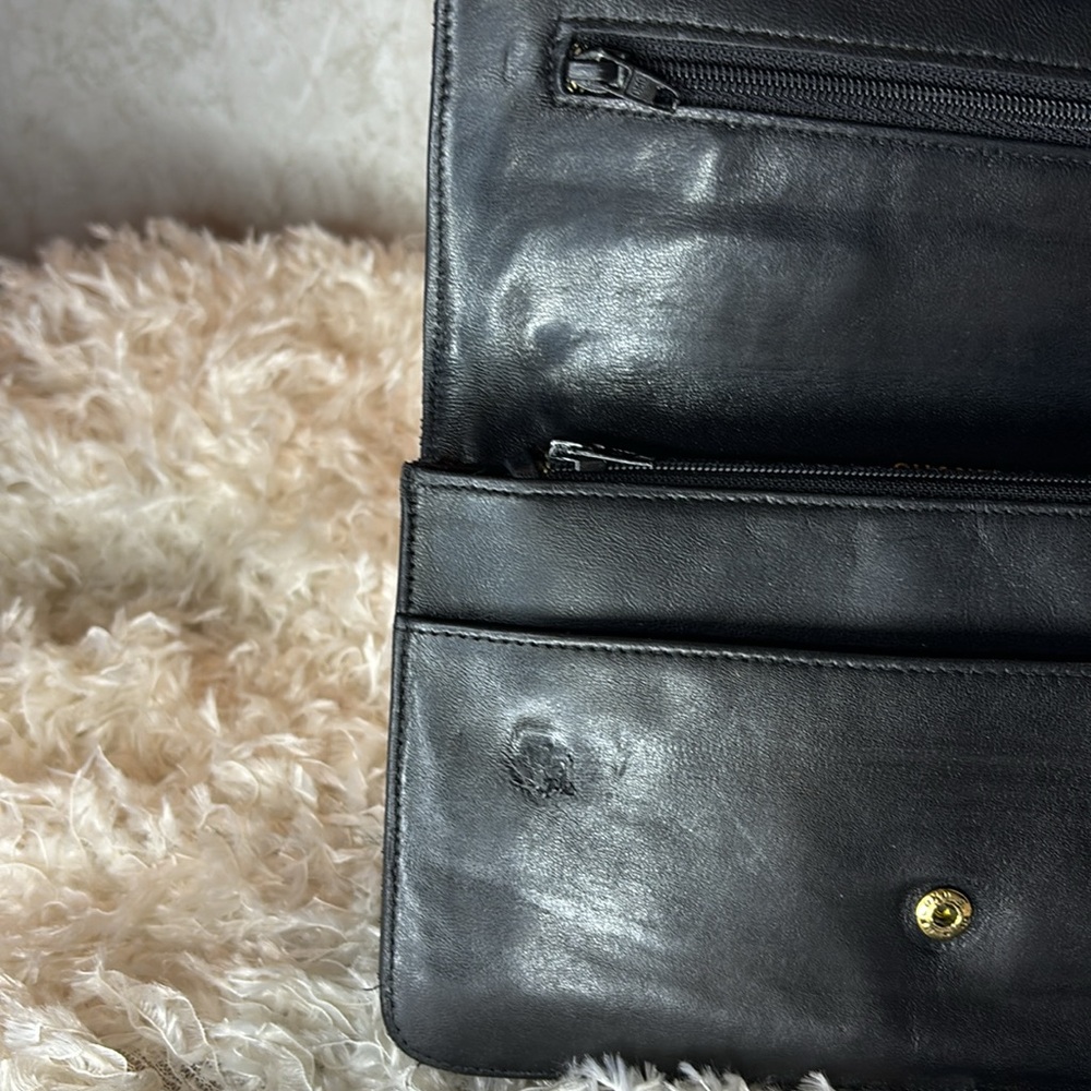 CHANEL Vintage Lambskin CLUTCH - Picture 11 of 11